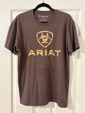 Ariat T Shirt Logo Short Sleeve Brown Liberty Camo Men’s Size Medium